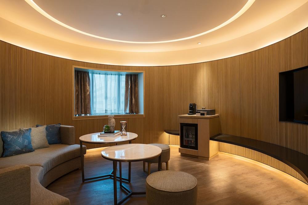 Renaissance Shenzhen Luohu Hotel Ngoại thất bức ảnh